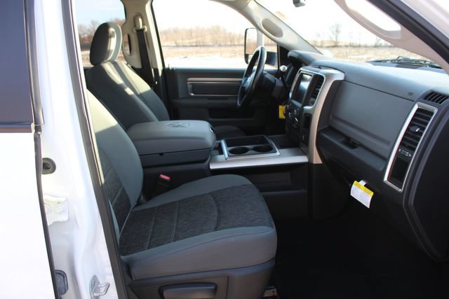 Used 2014 RAM 3500 Big Horn AWD/4WD image 24