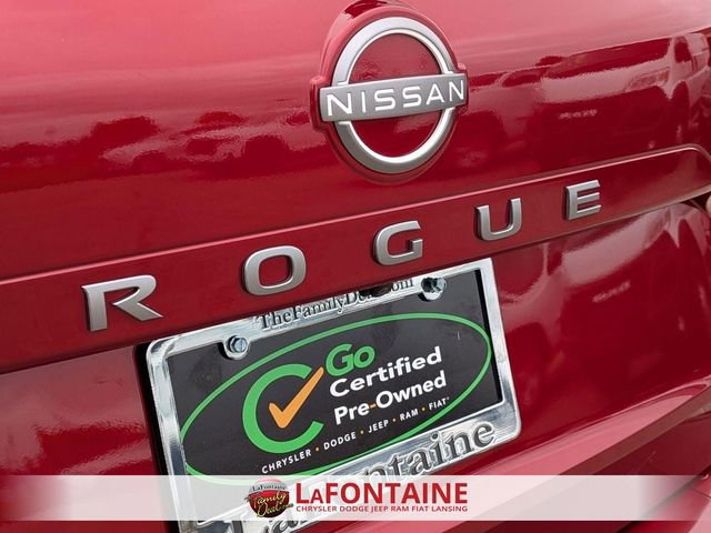 Used 2025 Nissan Rogue SV FWD image 10