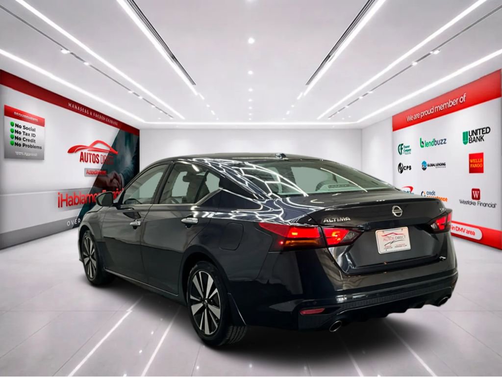 Used 2020 Nissan Altima 2.5 SV image 5