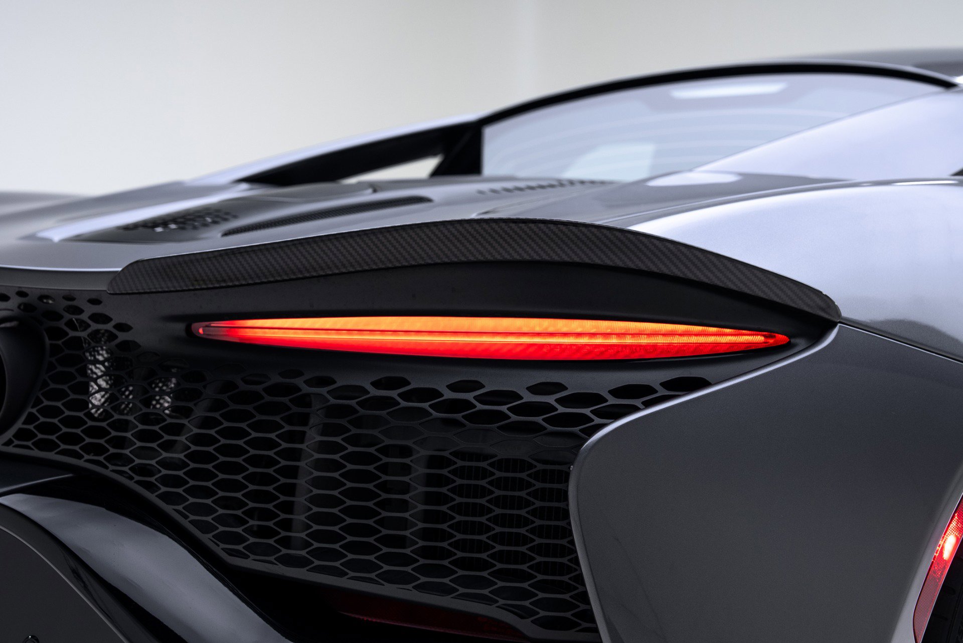 Used 2023 McLaren Artura image 34