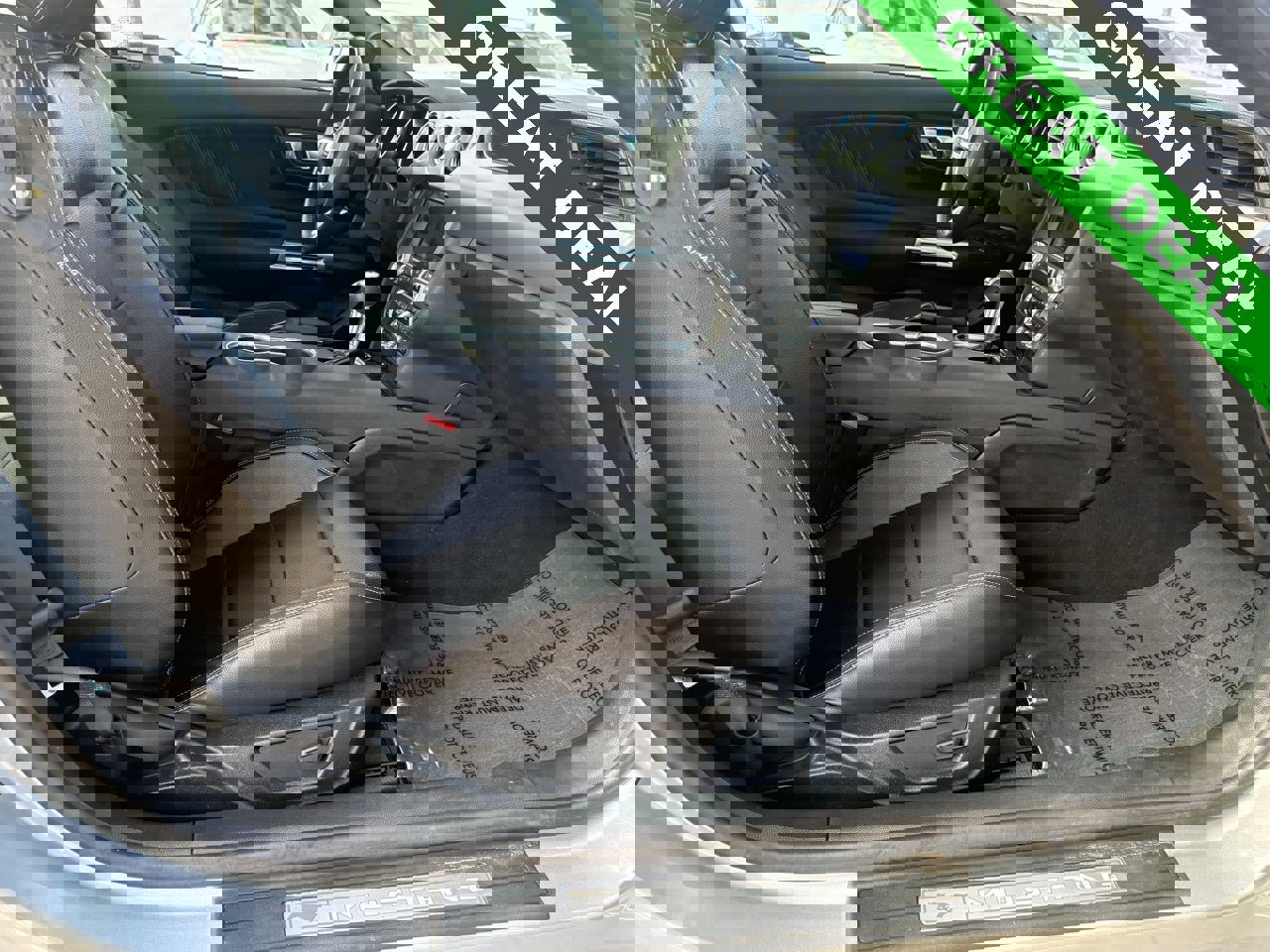 Used 2023 Ford Mustang Premium image 31