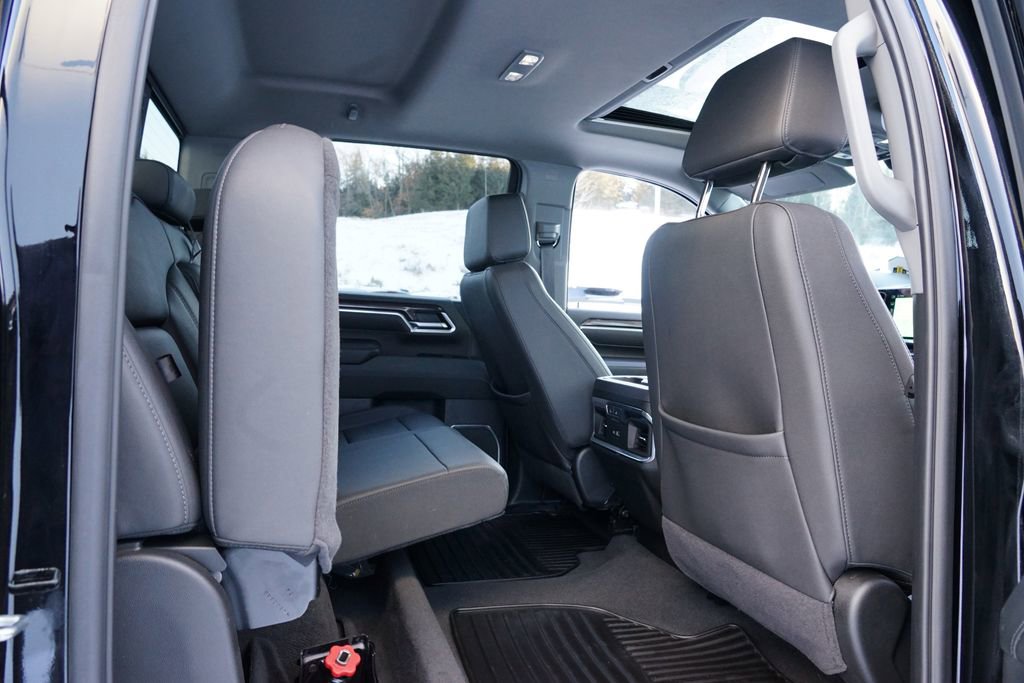 Used 2025 Chevrolet Silverado 3500 LTZ w/ LTZ Plus Package image 28