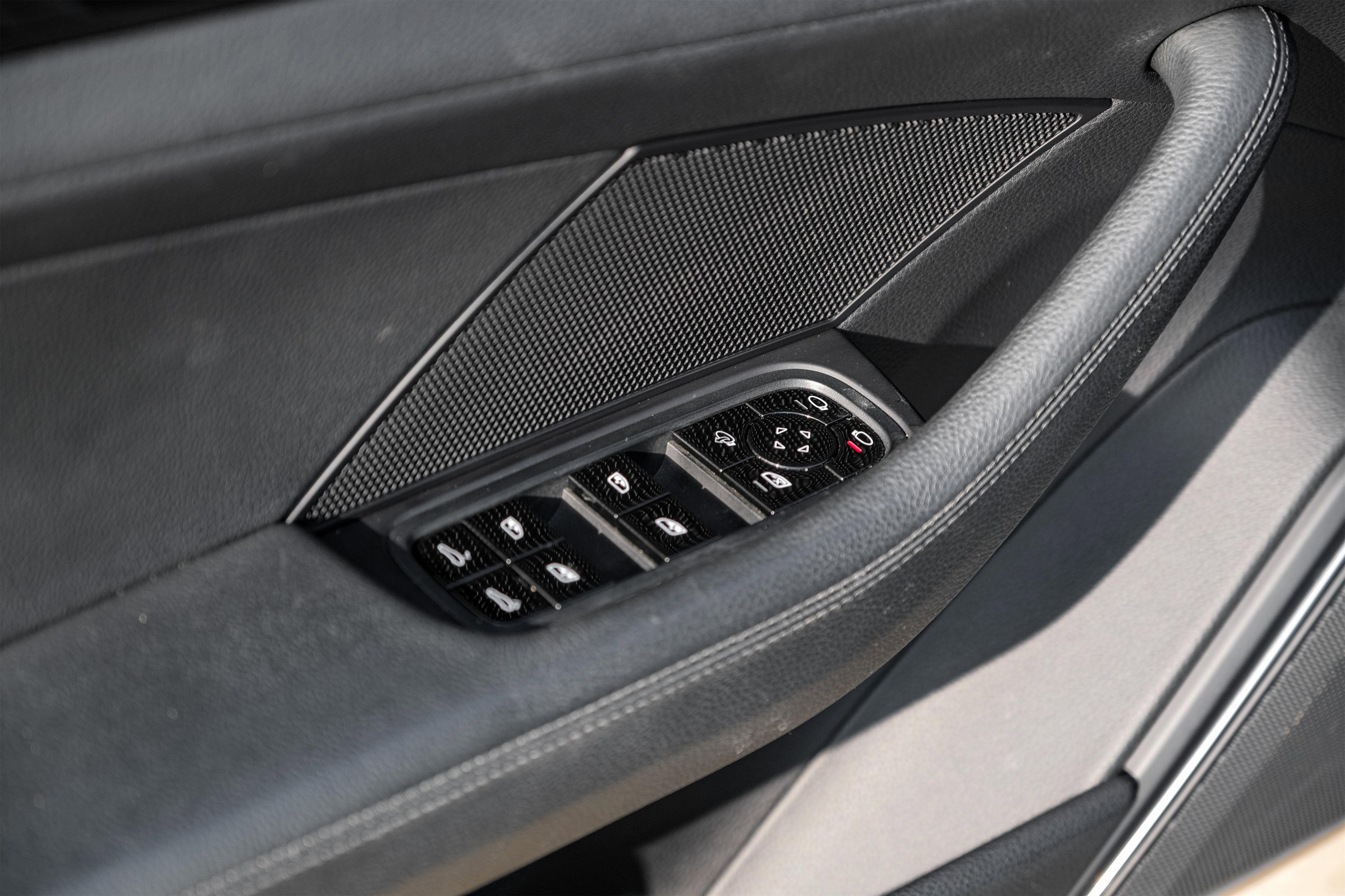 Used 2018 Porsche Panamera image 42