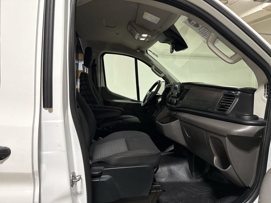 Used 2023 Ford Transit 250 Low Roof w/ Exterior Upgrade Package RWD image 21