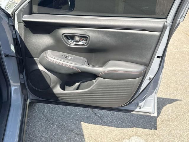 Used 2023 Honda HR-V Sport image 8