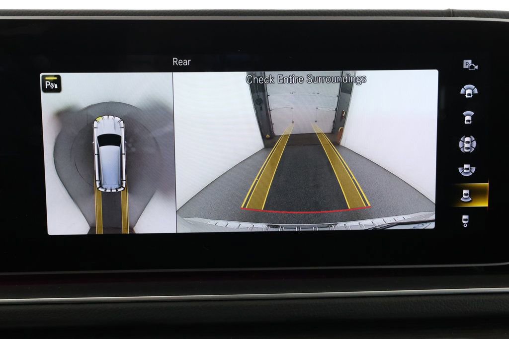 Used 2023 Mercedes-Benz GLS 580 4MATIC image 16