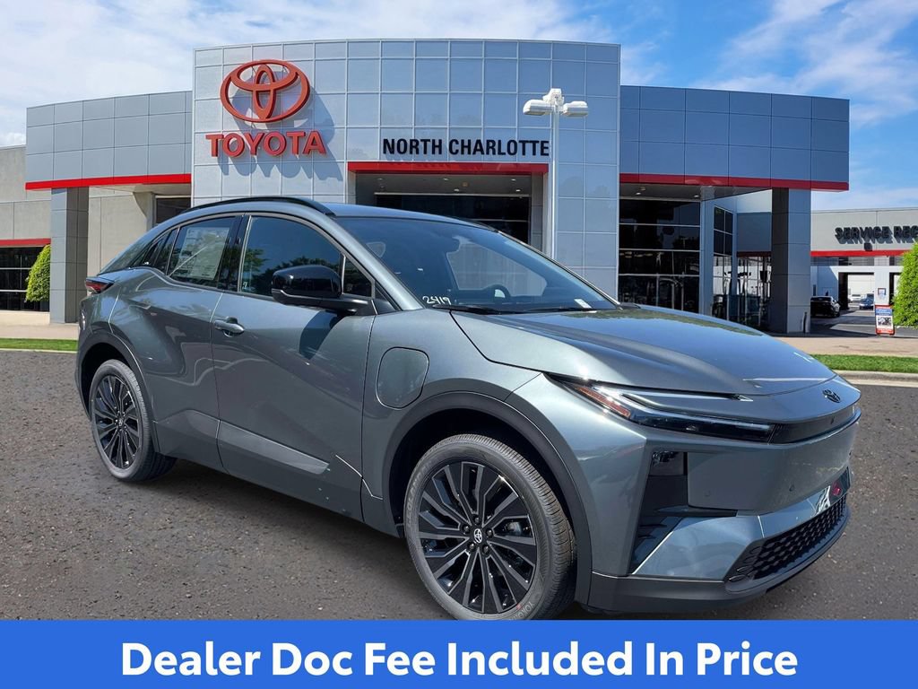 New 2026 Toyota C-HR AWD/4WD 360° Tour