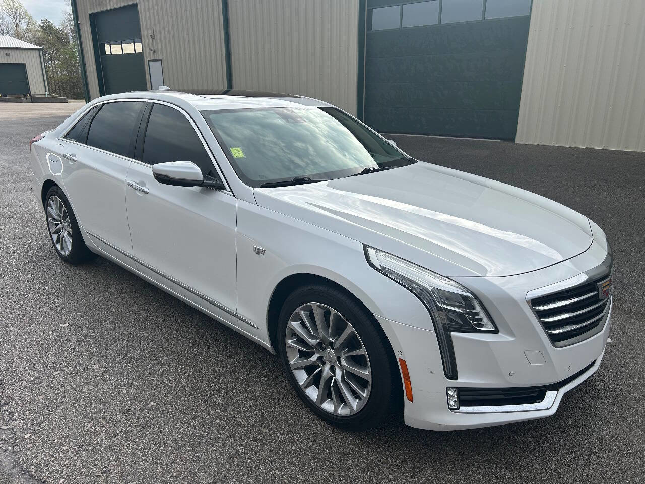 Used 2018 Cadillac CT6 Luxury AWD/4WD image 8