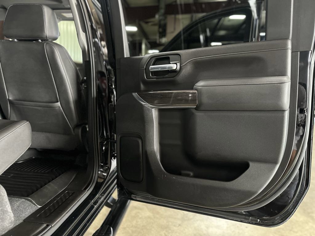 Used 2021 Chevrolet Silverado 3500 LTZ w/ LTZ Plus Package image 41