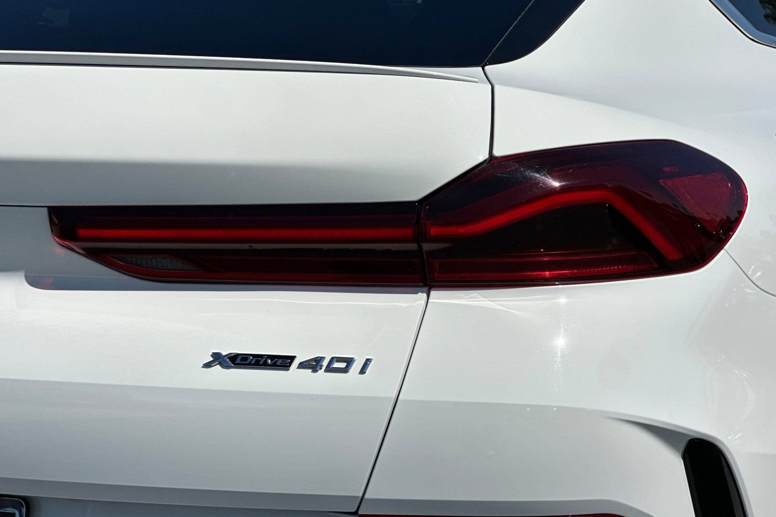 Used 2023 BMW X6 xDrive40i w/ Premium Package image 27