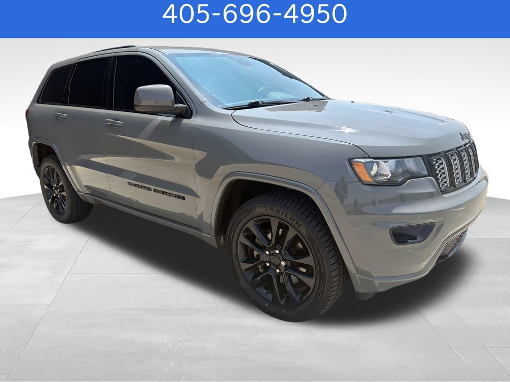 Used 2022 Jeep Grand Cherokee Laredo X AWD/4WD image 7