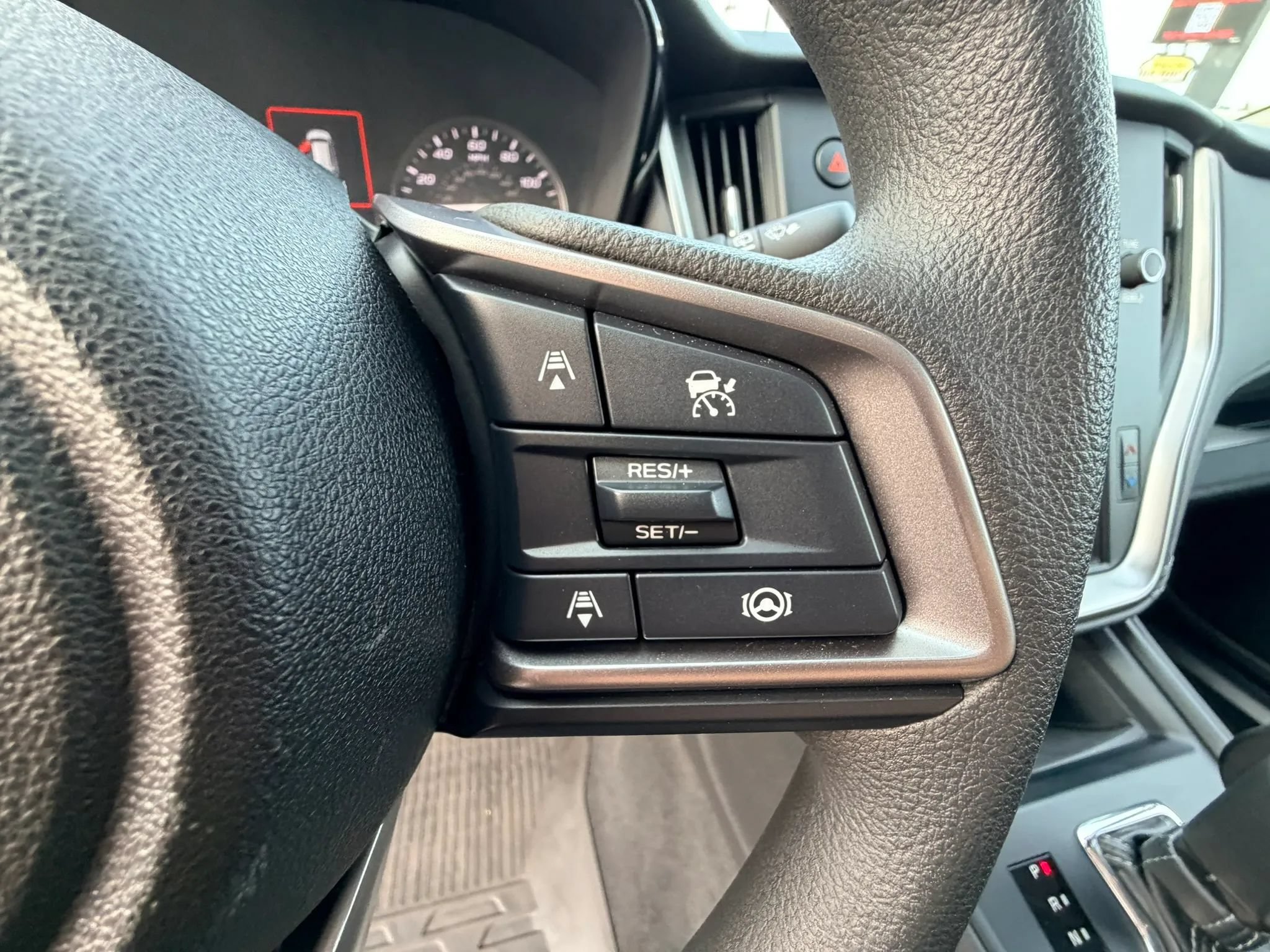 Used 2025 Subaru Outback AWD/4WD image 15