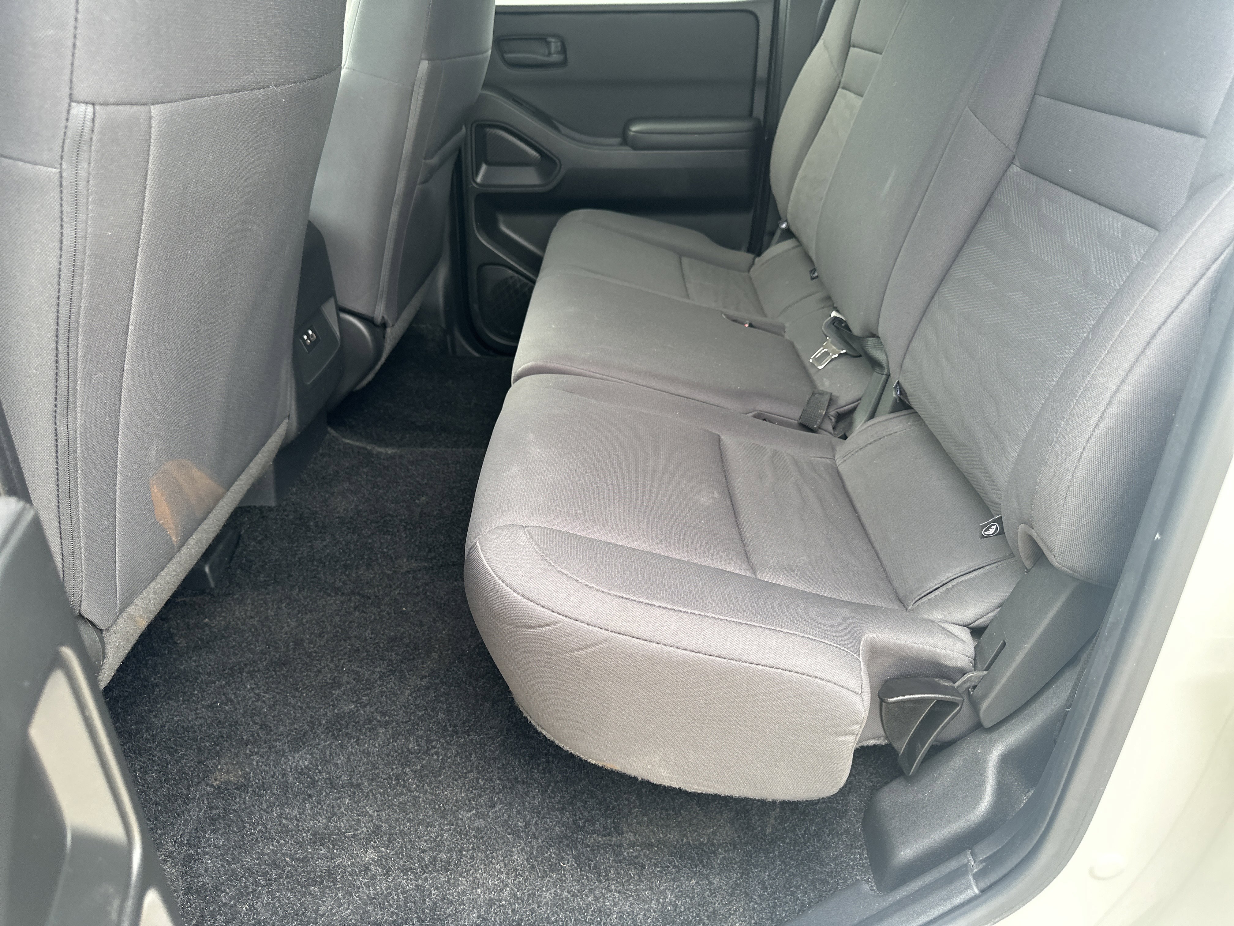 Used 2024 Nissan Frontier S AWD/4WD image 20