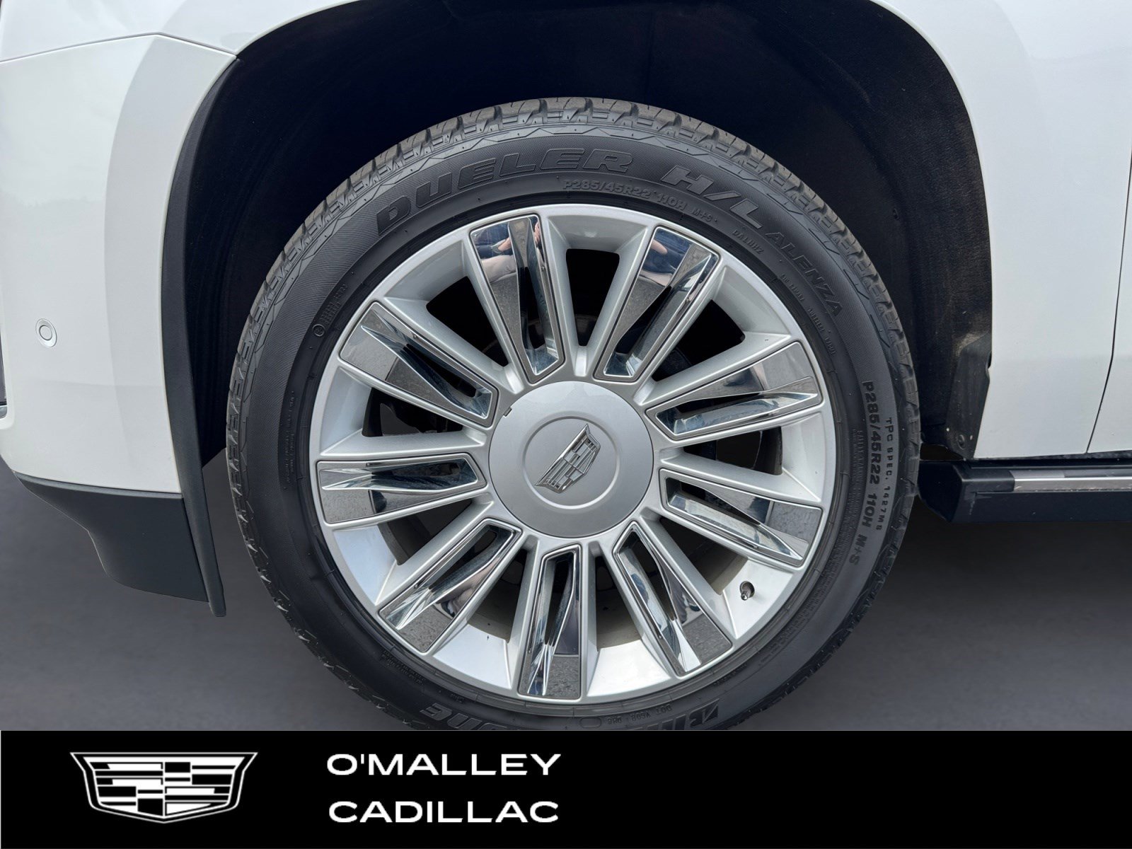 Used 2020 Cadillac Escalade Platinum AWD/4WD image 9