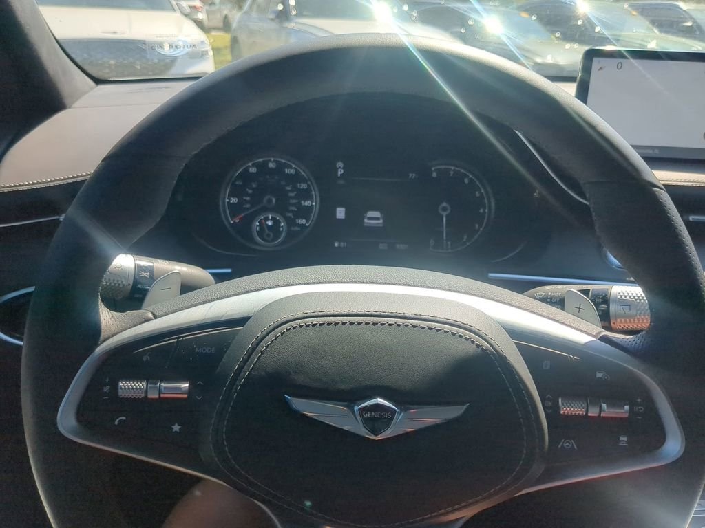 Used 2025 Genesis GV70 3.5T Sport w/ Sport Advanced Package image 28