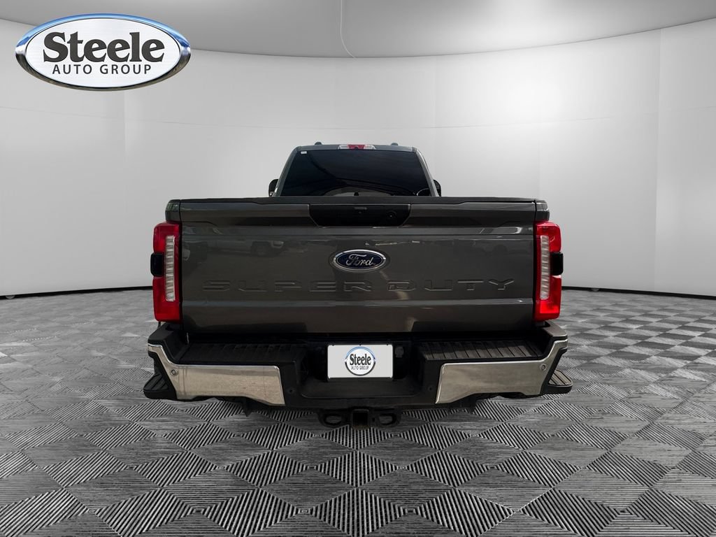 Used 2023 Ford F350 XLT w/ 360-Degree Camera Package AWD/4WD image 4