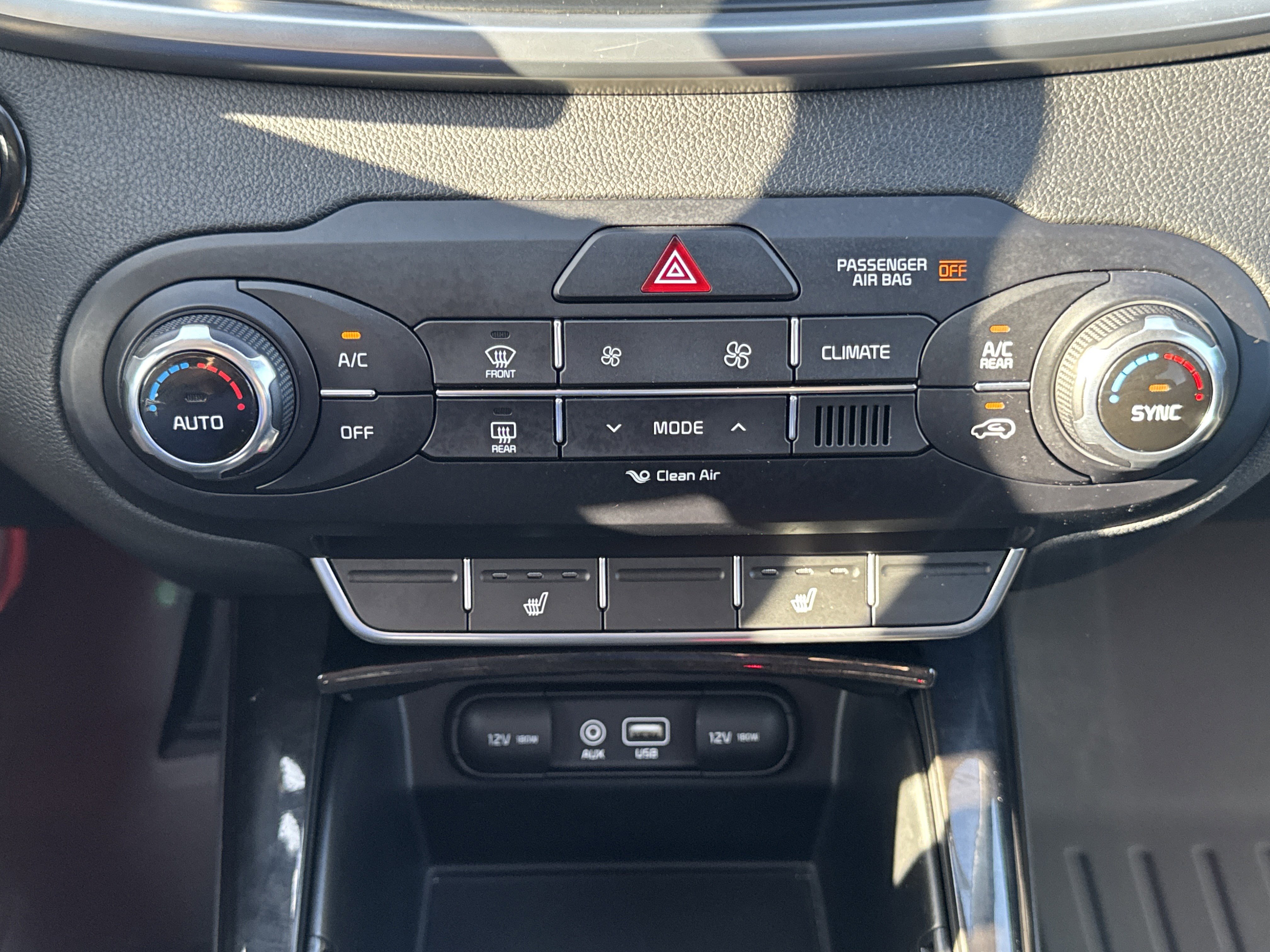 Used 2017 Kia Sorento EX image 21