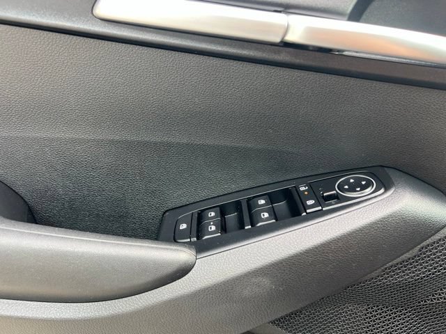 Used 2024 Kia Seltos LX AWD/4WD image 14