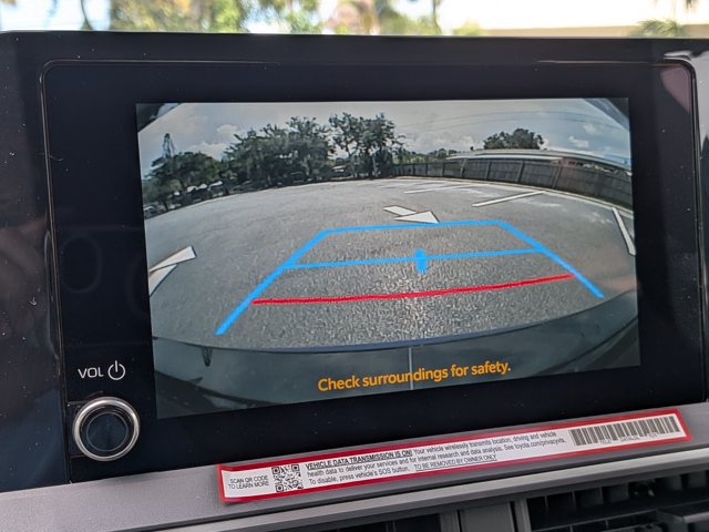 New 2027 Toyota Prius LE FWD image 19