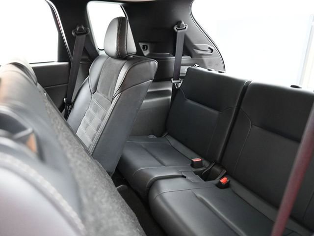 Used 2024 Mitsubishi Outlander SE image 29