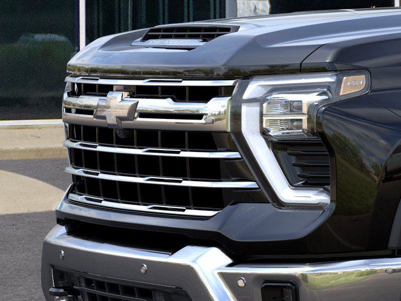 New 2026 Chevrolet Silverado 3500 LTZ w/ LTZ Convenience Package AWD/4WD image 13