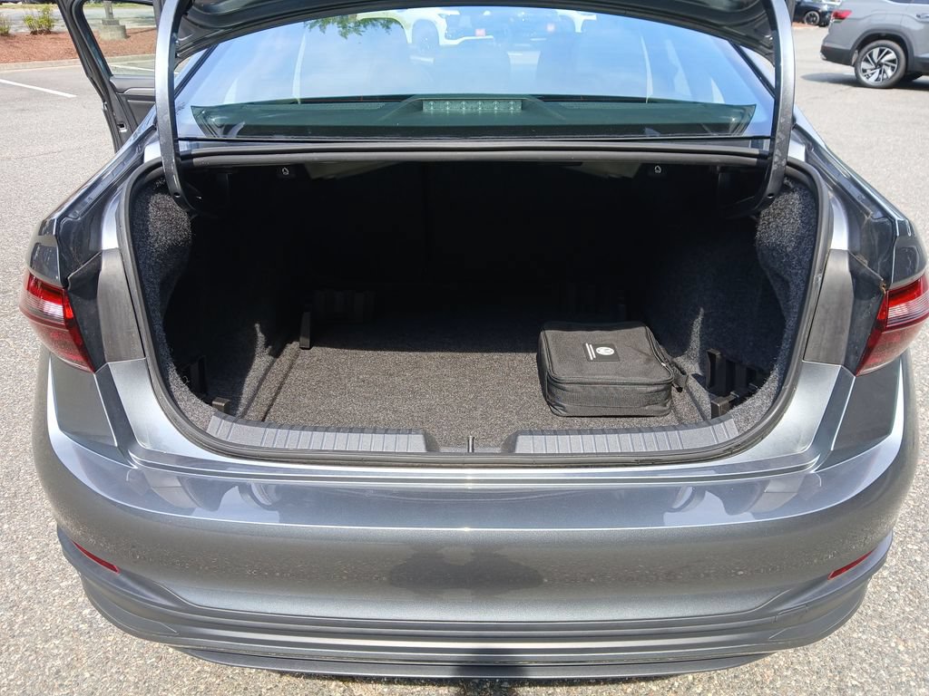 Used 2023 Volkswagen Jetta S w/ Driver Assistance Package FWD image 24
