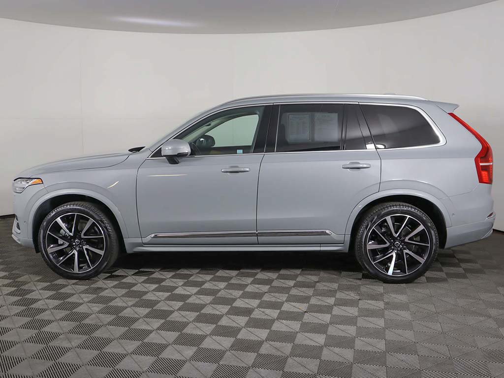 Used 2025 Volvo XC90 B6 Plus w/ Protection Package Premier AWD/4WD image 21