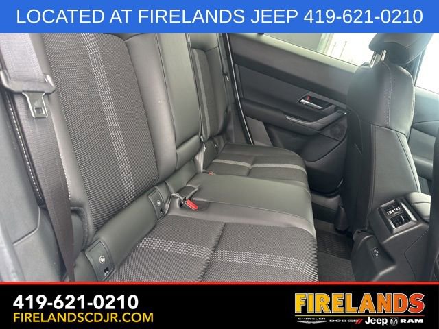 Used 2025 MAZDA CX-50 AWD 2.5 S w/ Weather Package image 14