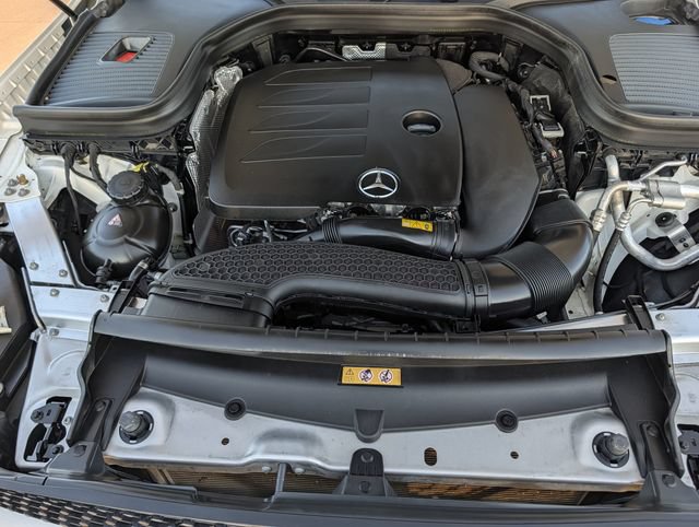Used 2023 Mercedes-Benz GLC 300 4MATIC Coupe image 33