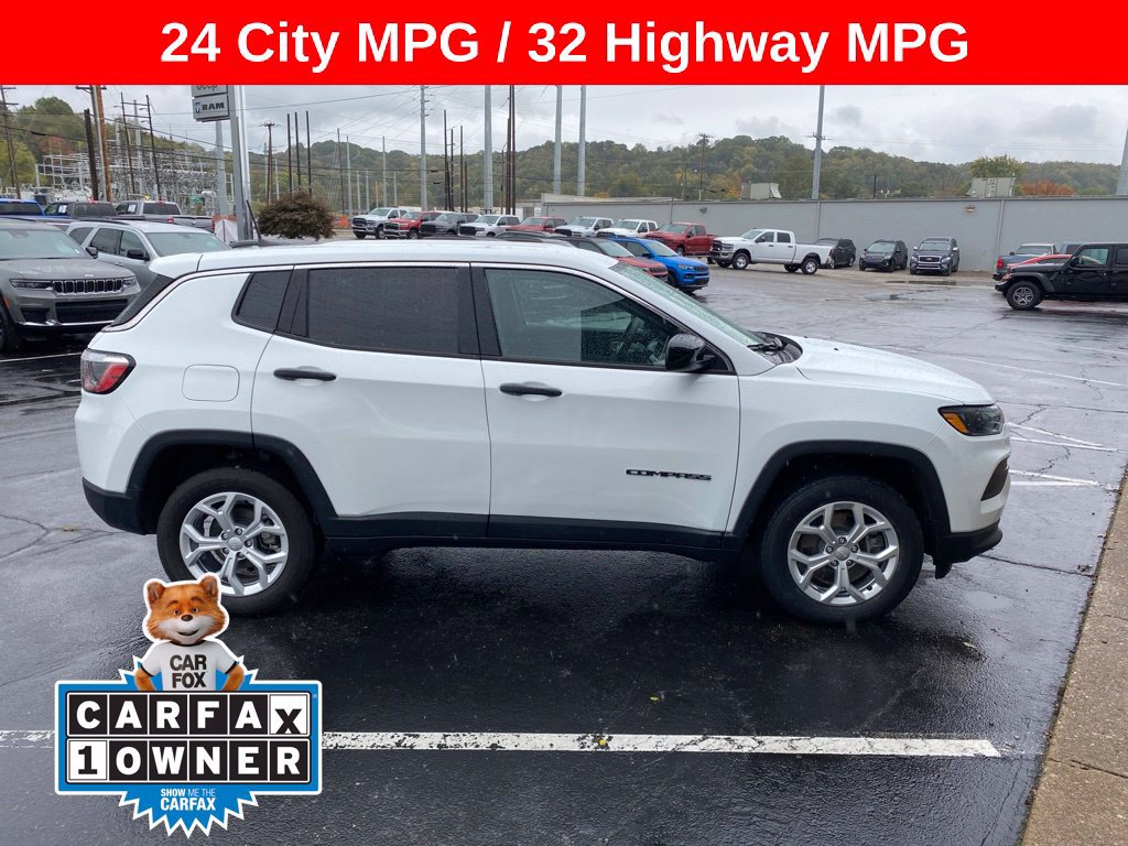Used 2024 Jeep Compass Sport AWD/4WD image 1