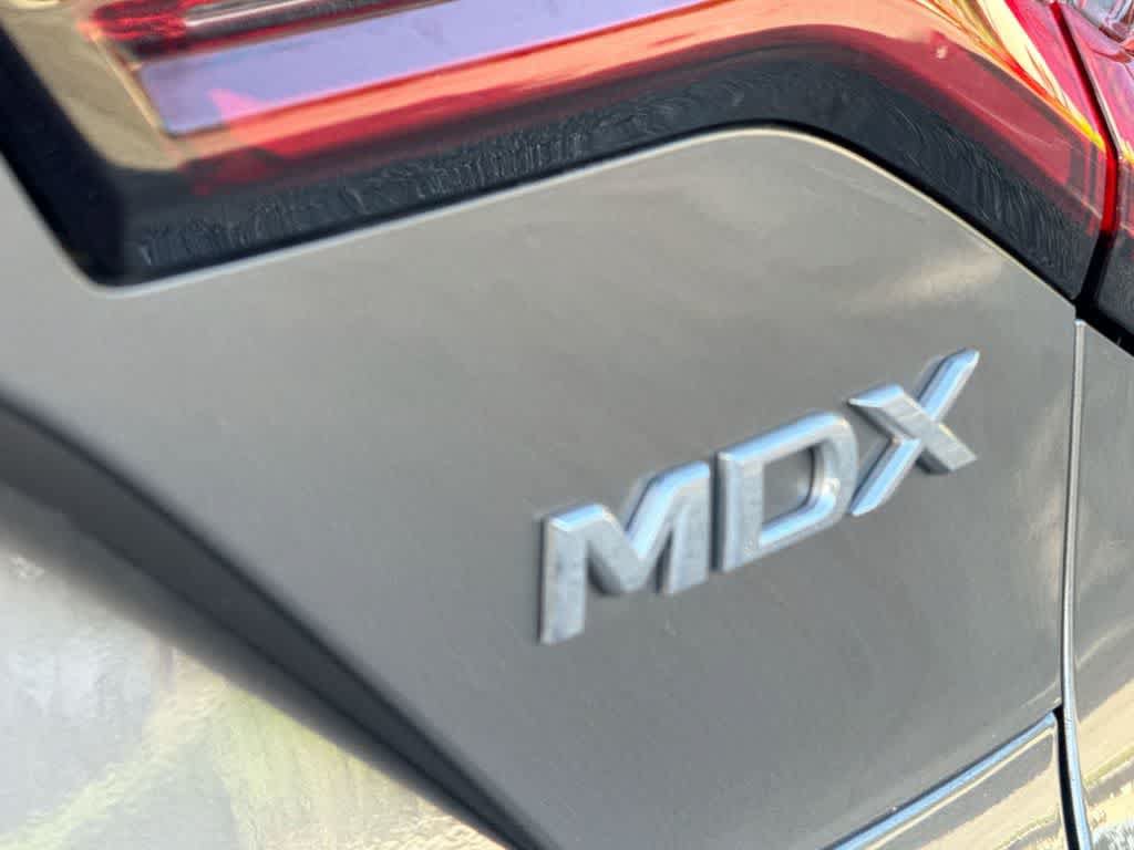 Used 2025 Acura MDX w/ Technology Package FWD image 10