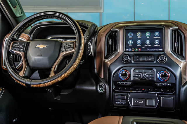 Used 2021 Chevrolet Silverado 3500 High Country w/ Z71 Off-Road Package AWD/4WD image 13