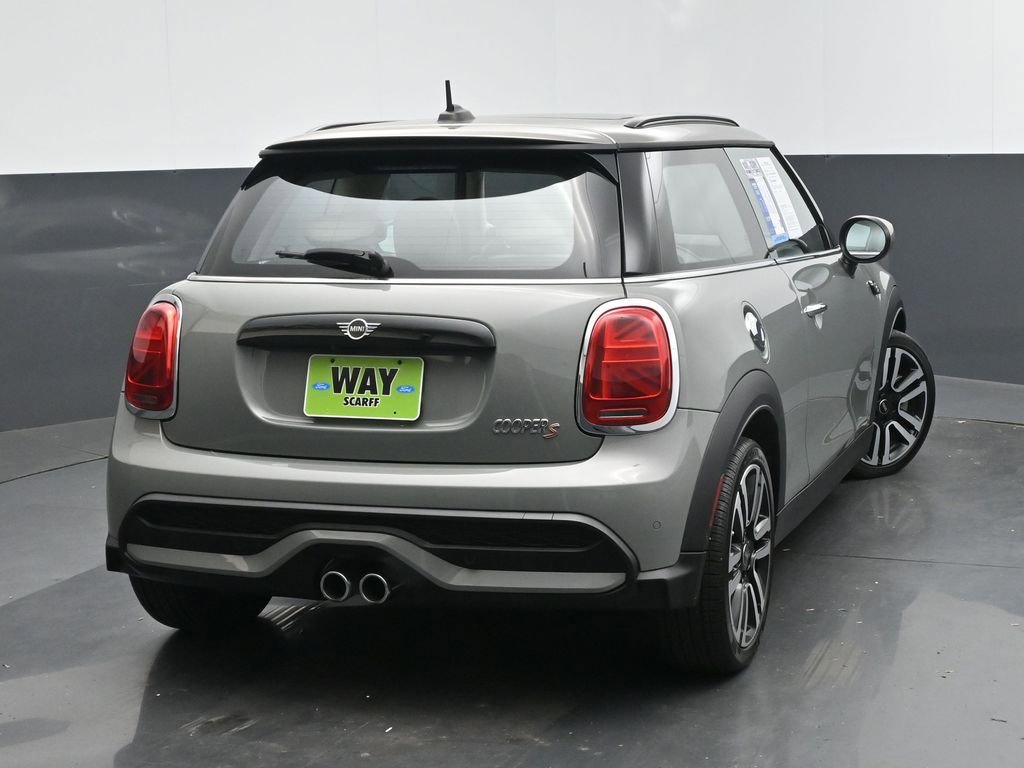 Used 2023 MINI Cooper S w/ Driver Assistance Package image 5