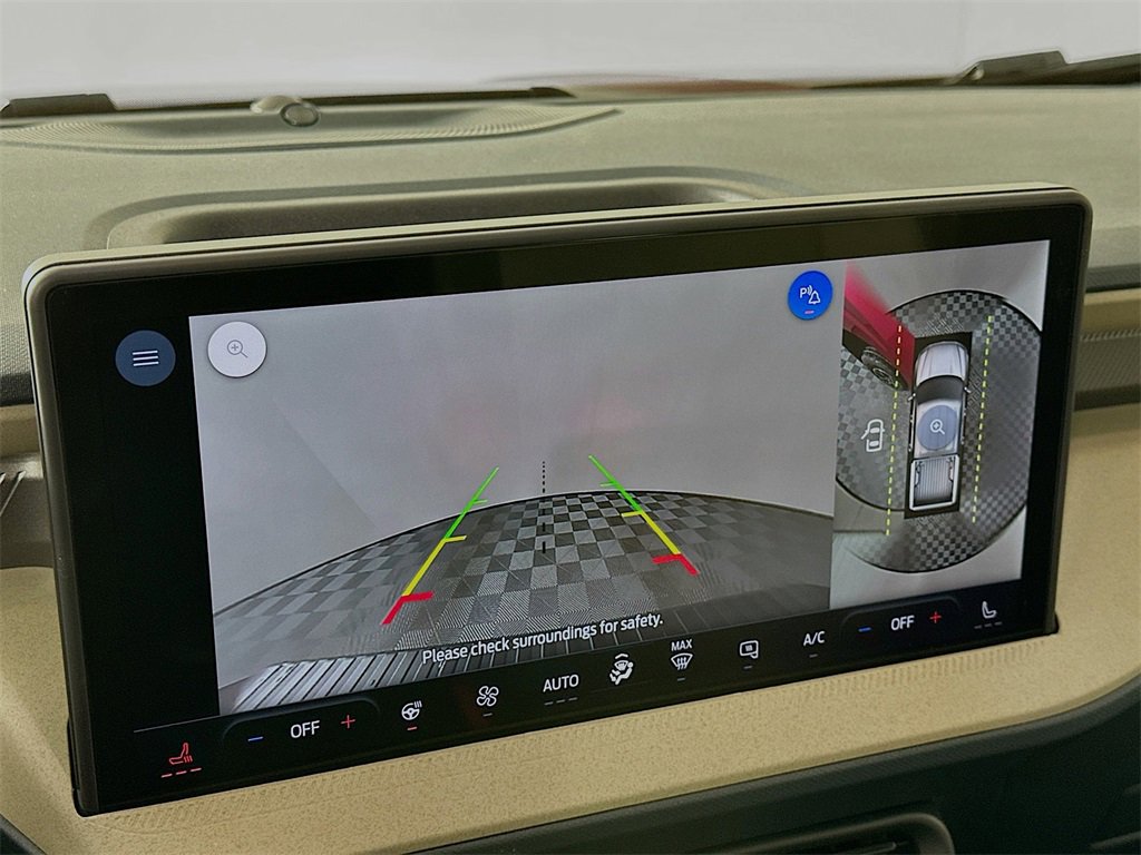 New 2026 Ford Maverick Lariat image 17