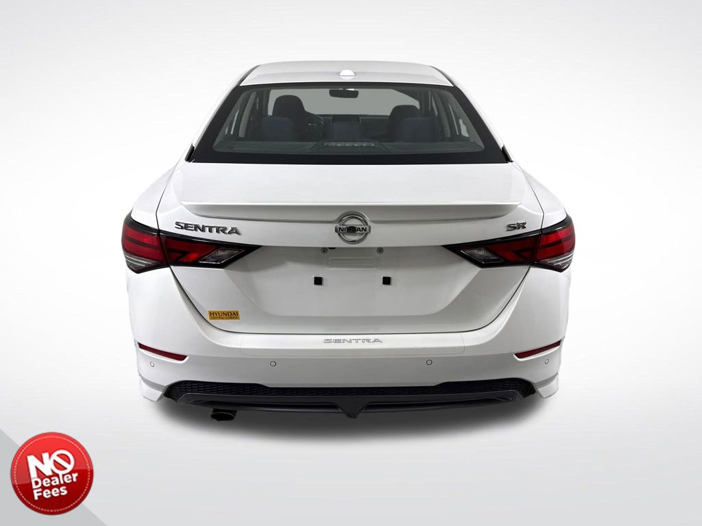 Used 2022 Nissan Sentra SR w/ Electronics Package FWD image 5