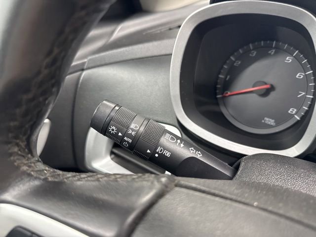 Used 2016 Chevrolet Equinox LTZ w/ Enhanced Convenience Package image 34