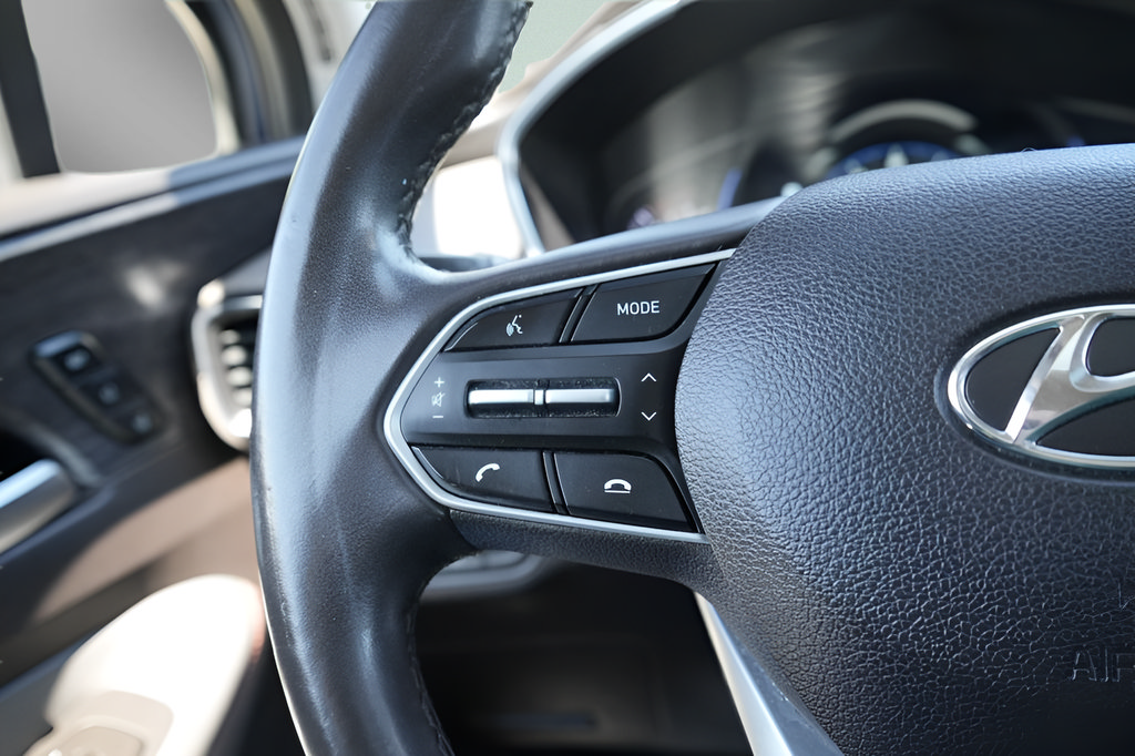 Used 2019 Hyundai Santa Fe AWD image 30