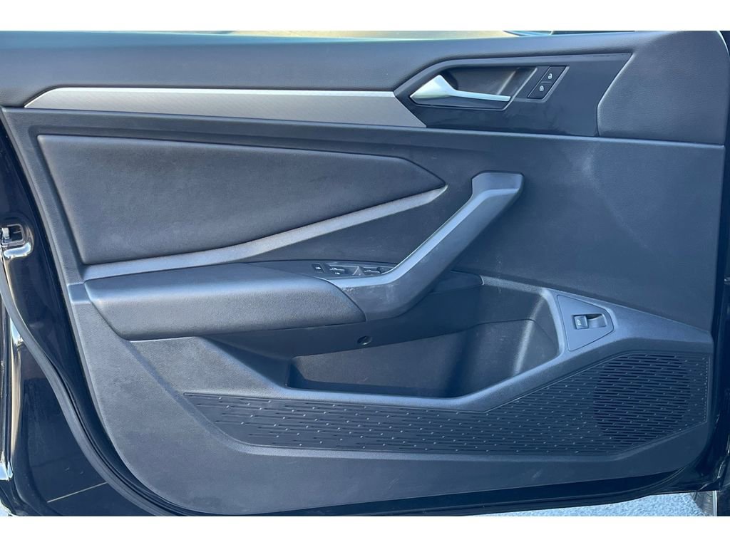 Used 2020 Volkswagen Jetta S w/ Driver Assistance Package image 11
