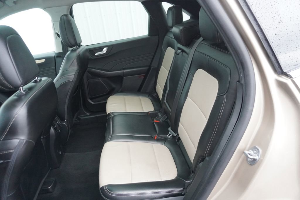 Used 2021 Ford Escape Titanium w/ Titanium Elite Package image 35