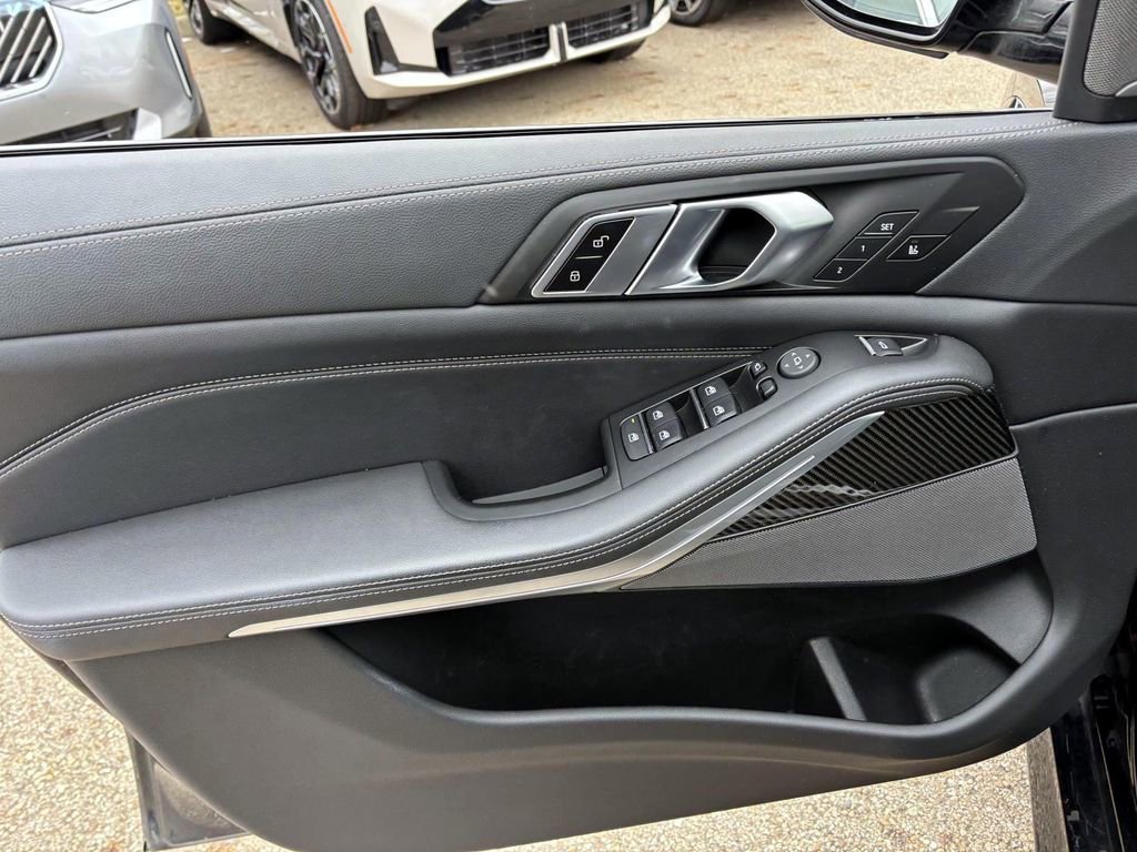 Certified 2023 BMW X5 M50i w/ Executive Package image 11