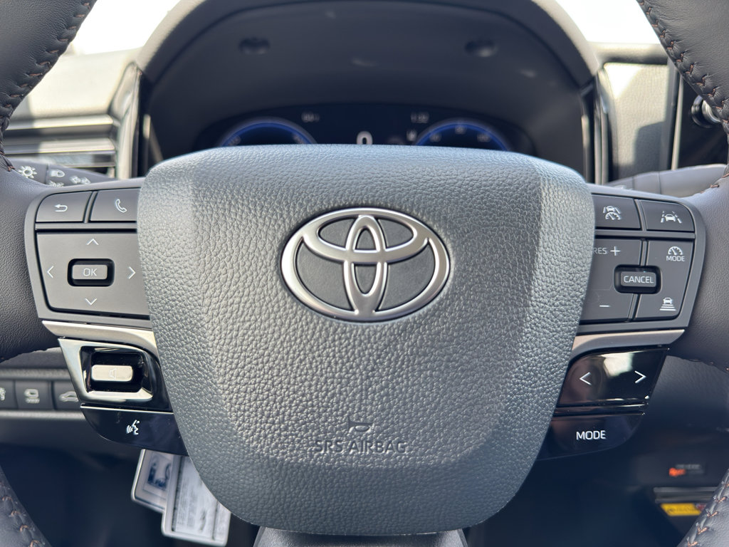 New 2026 Toyota Camry XLE AWD/4WD image 15