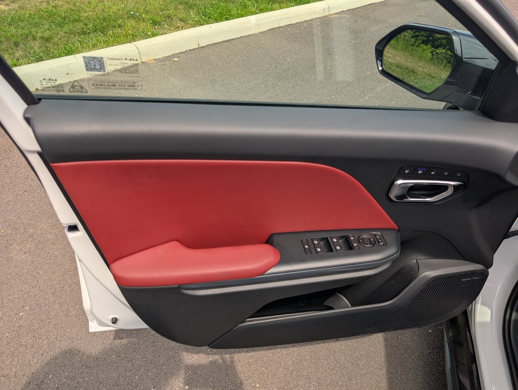 New 2026 Kia K4 GT-Line w/ GT-Line Premium Package FWD image 14