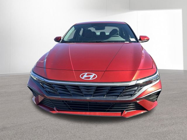 New 2026 Hyundai Elantra Blue image 16