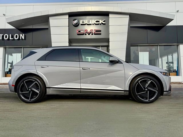 Used 2025 Hyundai Ioniq 5 Limited image 2