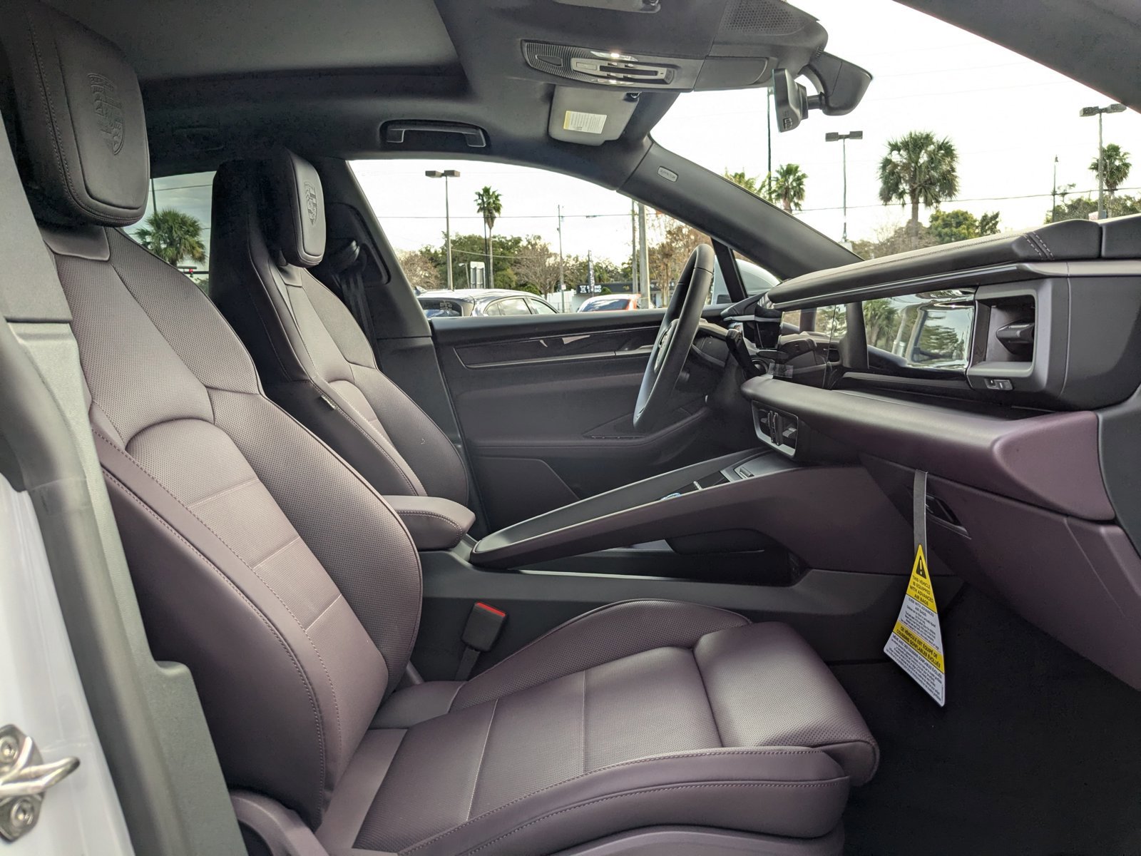 New 2025 Porsche Macan 4S Electric image 28