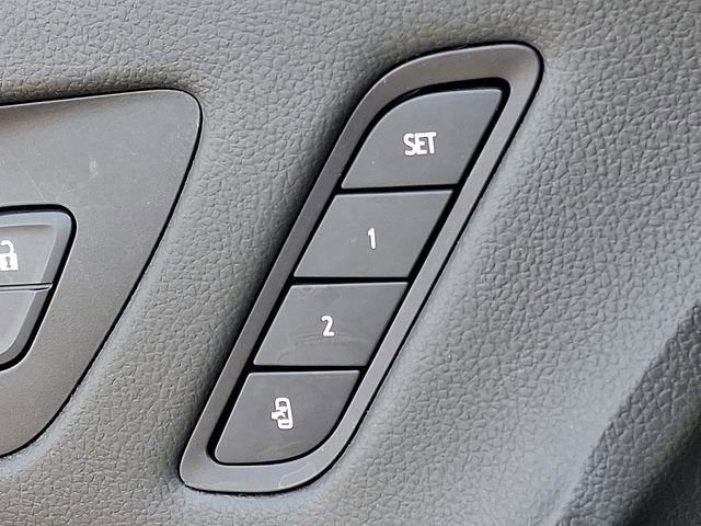 Used 2020 Buick Envision Essence AWD/4WD image 26