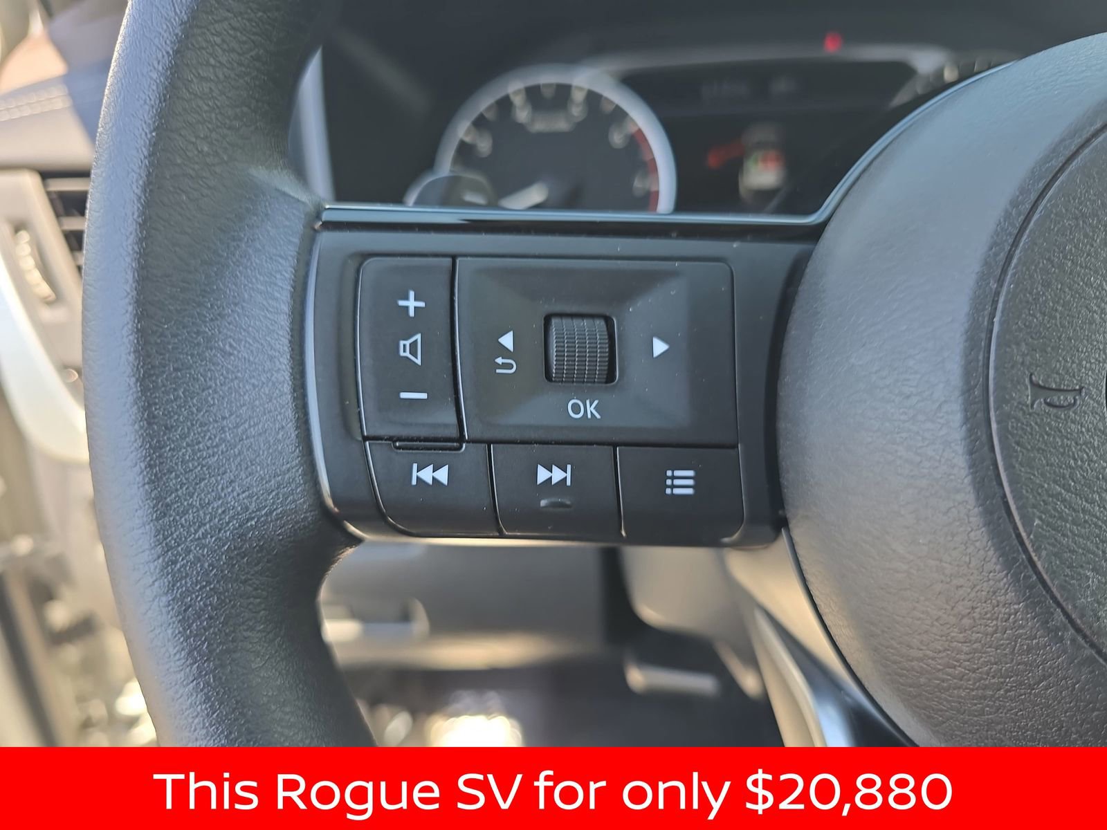 Used 2023 Nissan Rogue SV AWD/4WD image 22