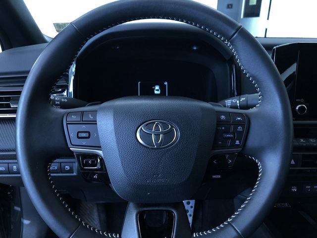 Certified 2025 Toyota Camry SE image 24