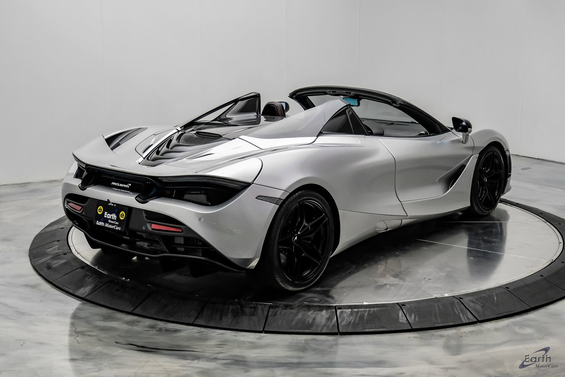 Used 2020 McLaren 720S Luxury RWD image 25