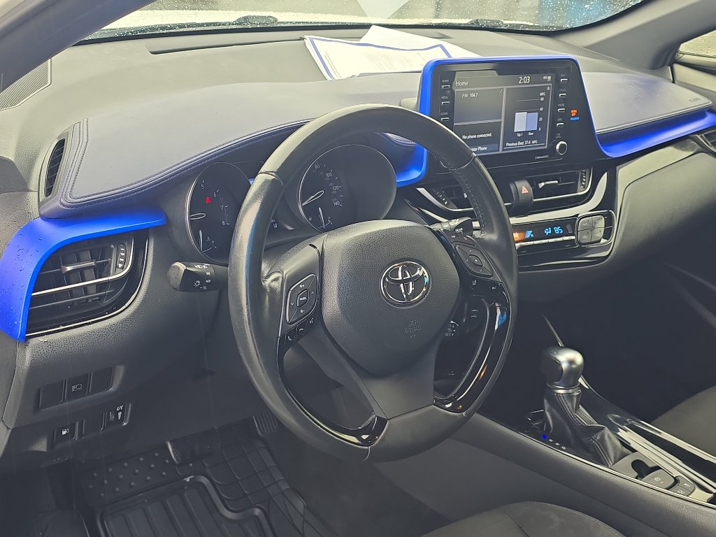 Used 2020 Toyota C-HR XLE image 13